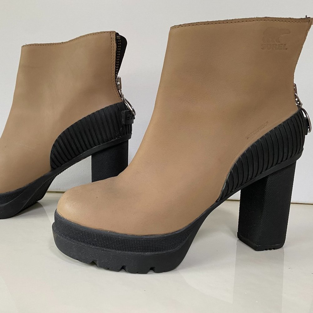 Sorel Tan and Black Heeled Ankle Boots